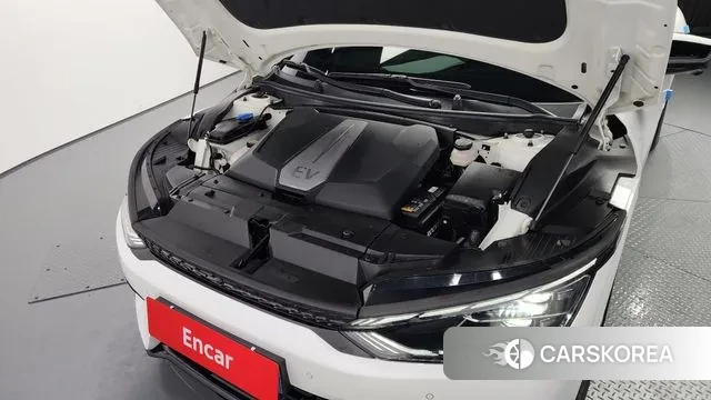 Kia EV6 id 3512799 из Кореи 16