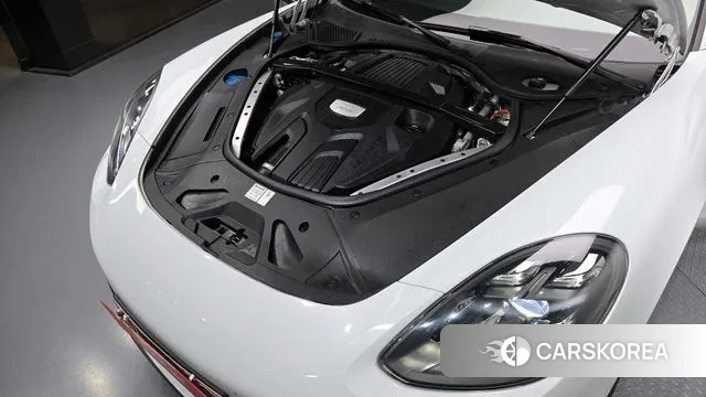 Porsche Panamera (971) id 3368905 из Кореи 16