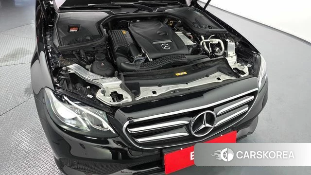 Mercedes-Benz E-Class W213 id 4657815 из Кореи 29