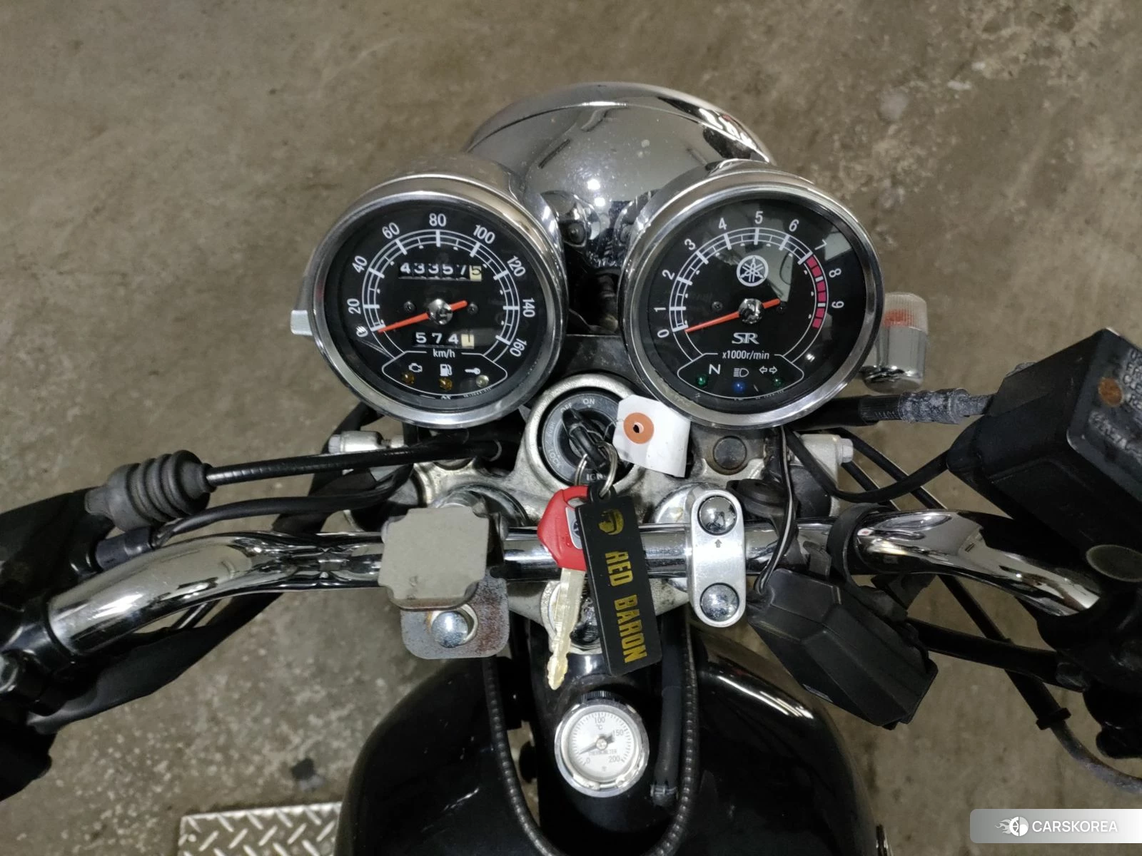Проданный Yamaha SR 400 id 4183106 из Японии, фото 6
