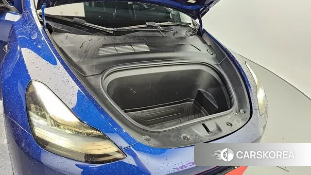 Tesla Model Y id 3105607 из Кореи 16