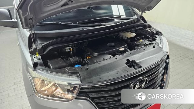 Hyundai The New Grand Starex id 4325119 из Кореи 16