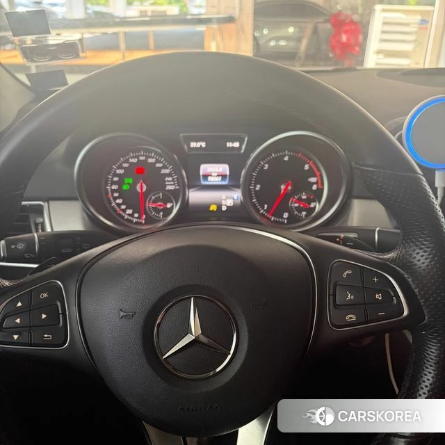 Mercedes-Benz GLE - Class W166 2018 Белый из Кореи, фото 6