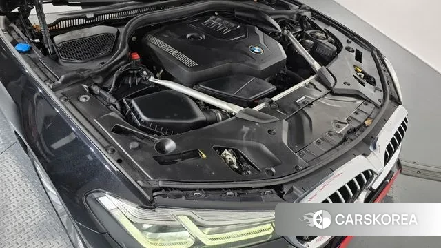 BMW 5 Series (G30) id 3452829 из Кореи 16