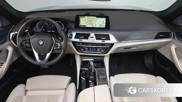 BMW 5 Series (G30) id 3039560 из Кореи 16