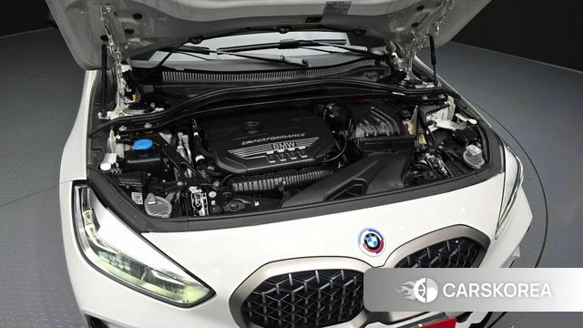 BMW 1 Series (F40) id 3865007 из Кореи 16