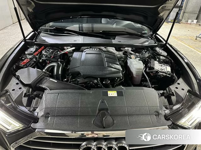 Audi A6L id 4273275 из Китая 7