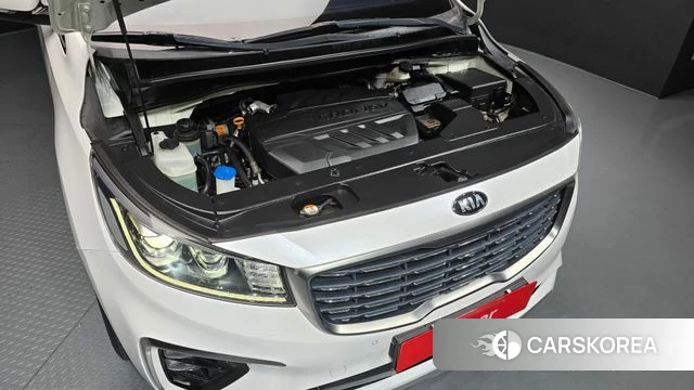 Kia The New Carnival id 4496822 из Кореи 29