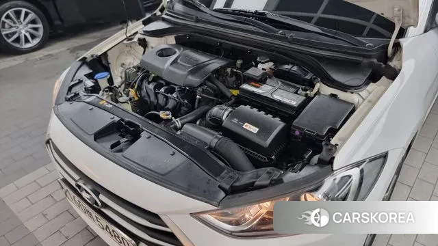 Hyundai Avante AD id 2961992 из Кореи 16