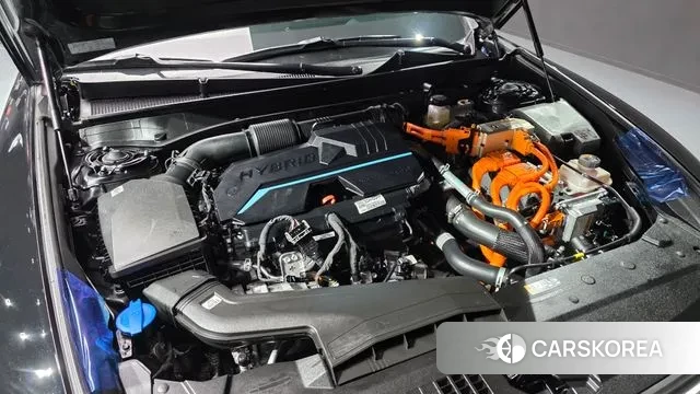 Hyundai Grandeur Hybrid (GN7) id 3696147 из Кореи 16