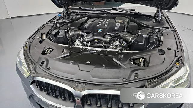 BMW 8 Series (G15) id 3903535 из Кореи 16