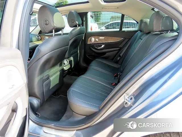 Mercedes-Benz E-Class W213 id 3350944 из Кореи 16