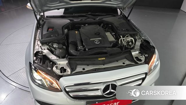 Mercedes-Benz E-Class W213 id 4411379 из Кореи 27