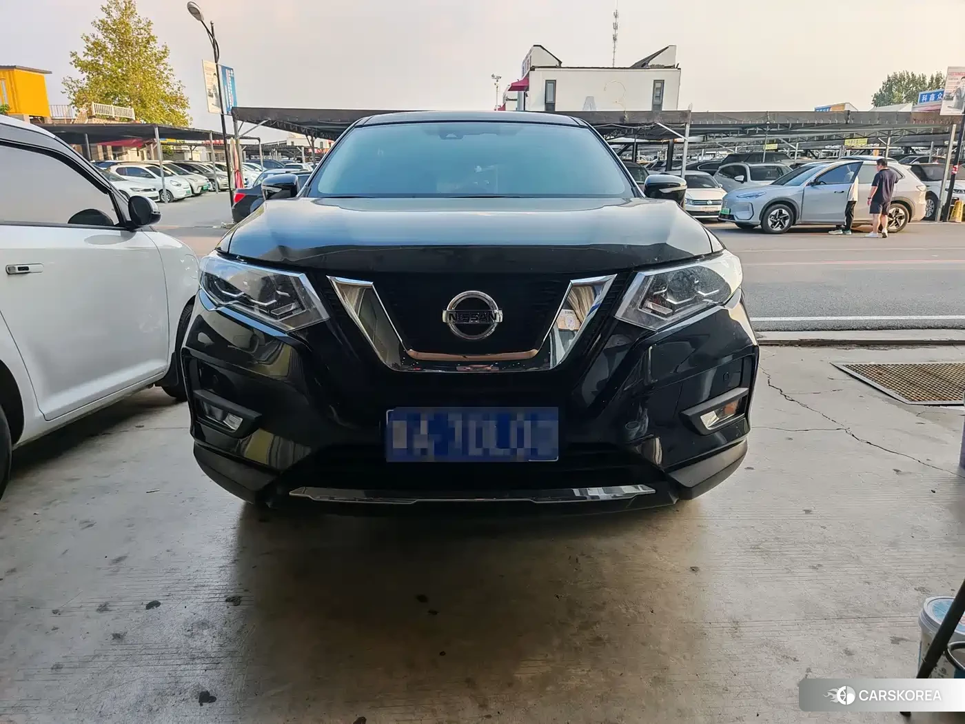 Nissan Qijun 2024 Черный из Китая, фото 6