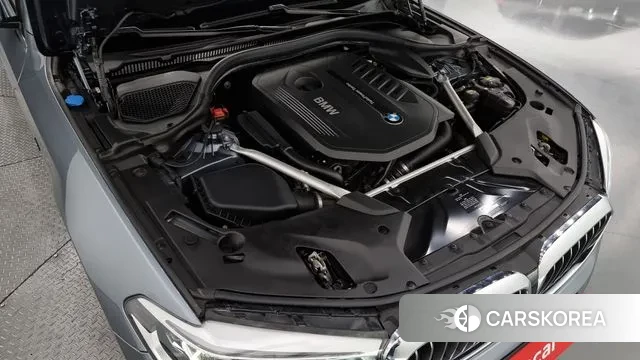 BMW 5 Series (G30) id 3024483 из Кореи 16