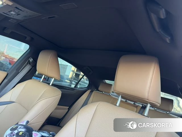 Lexus ES id 4272332 из Китая 12