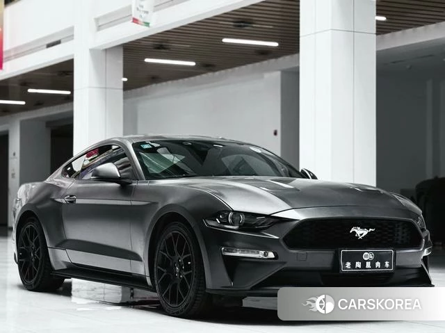 Ford Mustang 2021 Темно-серый из Китая, фото 6