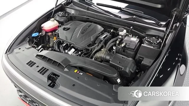 Hyundai Grandeur (GN7) id 3696594 из Кореи 16