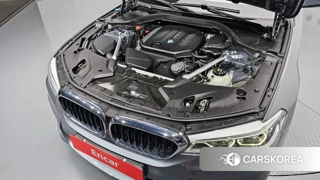 BMW 5 Series (G30) id 3050071 из Кореи 16