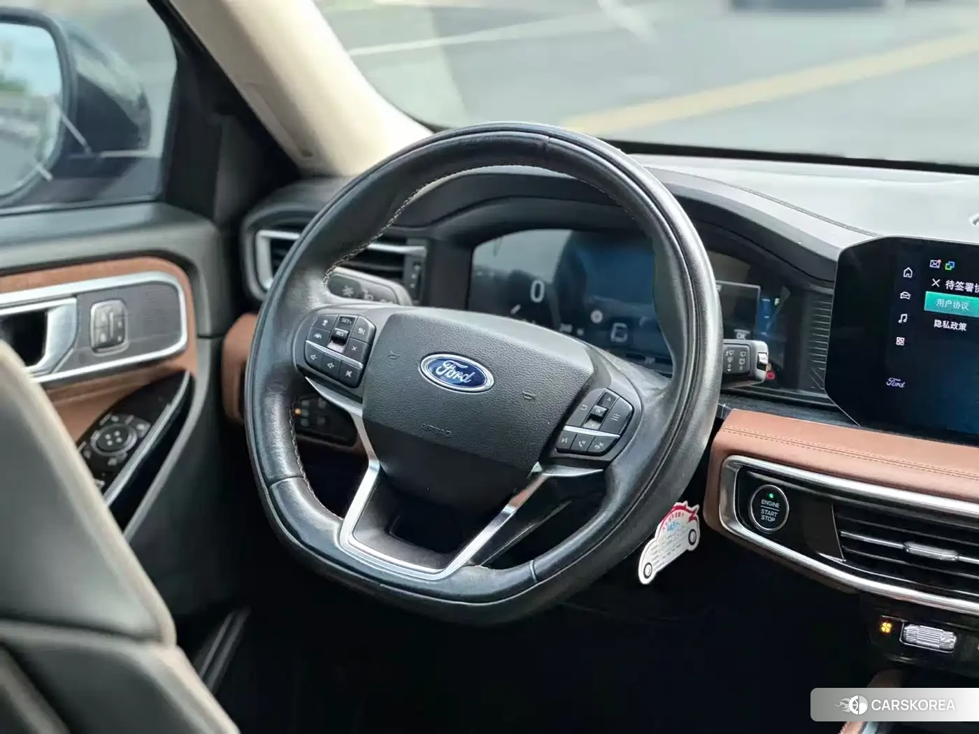Ford Explorer id 4583858 из Китая 12