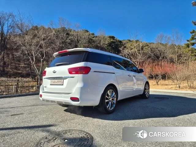 Kia The New Carnival id 3520399 из Кореи 16