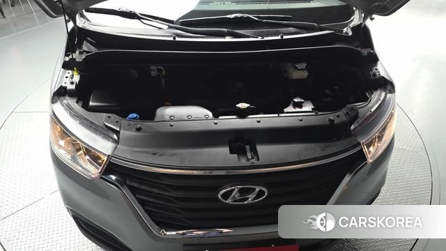 Hyundai The New Grand Starex id 4402691 из Кореи 16