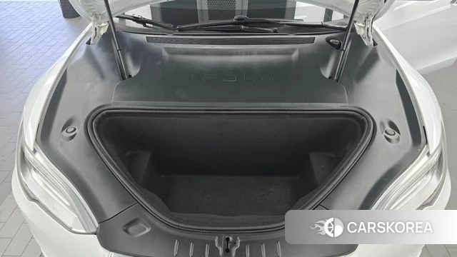 Tesla Model S id 4708160 из Кореи 16