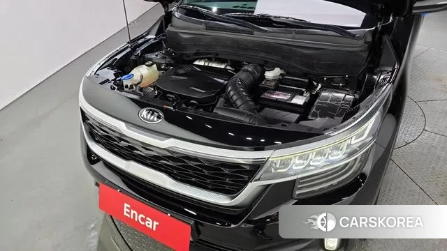 Kia Seltos id 3396039 из Кореи 16