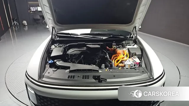 Hyundai Grandeur Hybrid (GN7) id 3278107 из Кореи 16