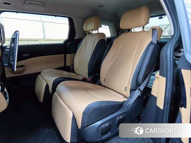 Kia Carnival 4th generation id 3302014 из Кореи 16