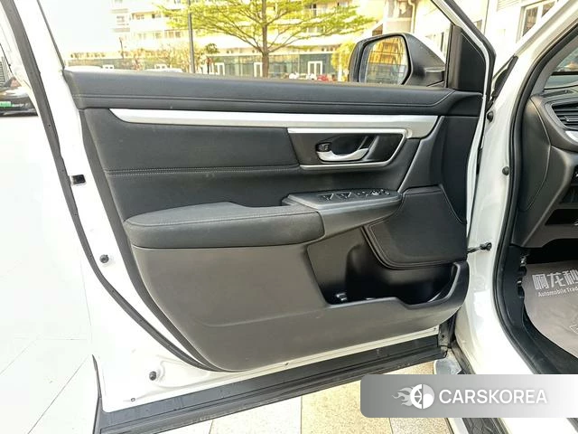 Honda CR-V id 4279389 из Китая 21