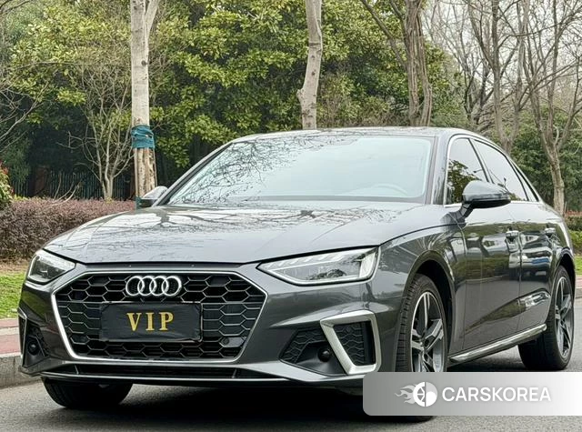 Audi A4L 2021 Темно-серый из Китая, фото 6