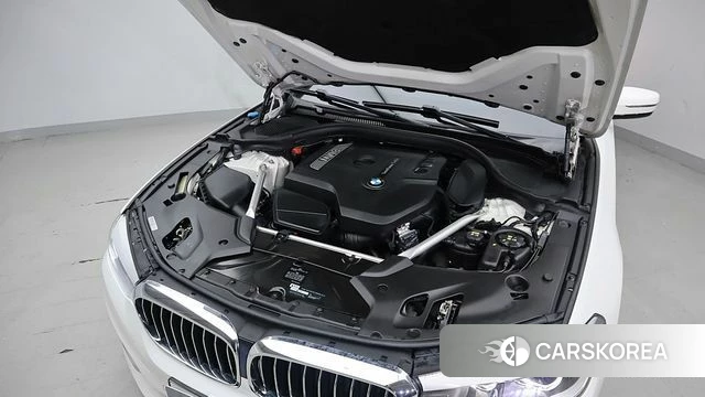 BMW 5 Series (G30) id 4637911 из Кореи 16