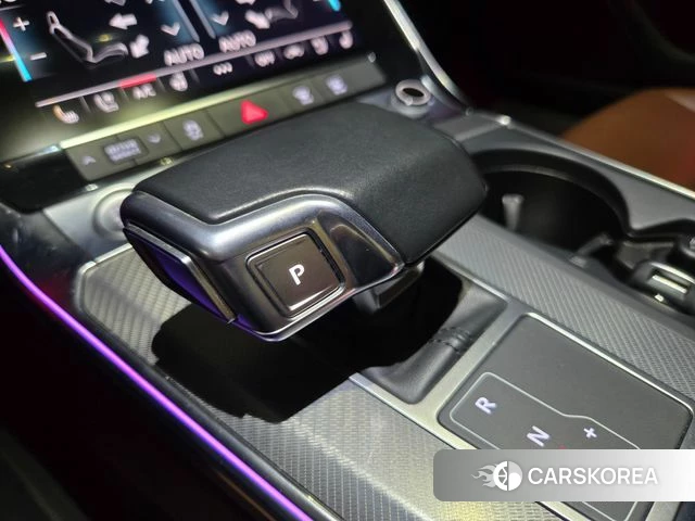 Audi A6 (C8) 2020 Белый из Кореи, фото 6