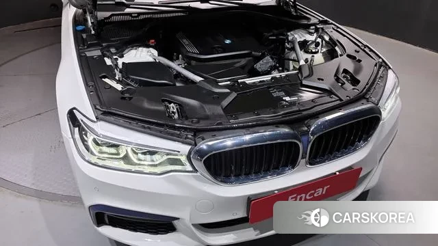 BMW 5 Series (G30) id 3535549 из Кореи 16