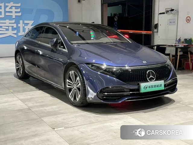 Mercedes-Benz EQS 2023 Синий из Китая, фото 6