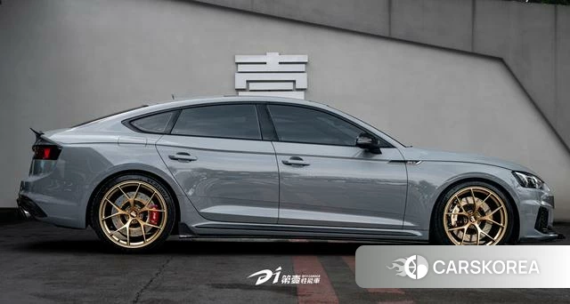 Audi RS 5 id 4217464 из Китая 7