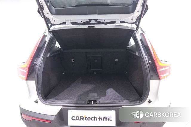 Volvo XC40 id 3857770 из Китая 22