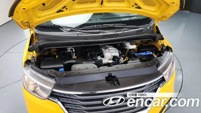 Hyundai The New Grand Starex id 2383473 из Кореи 16