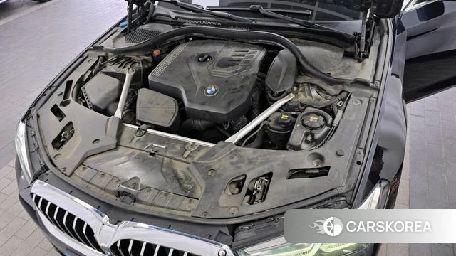 BMW 5 Series (G30) id 3865715 из Кореи 16