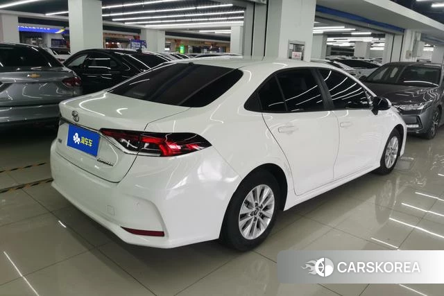 Toyota Corolla id 4335105 из Китая 13
