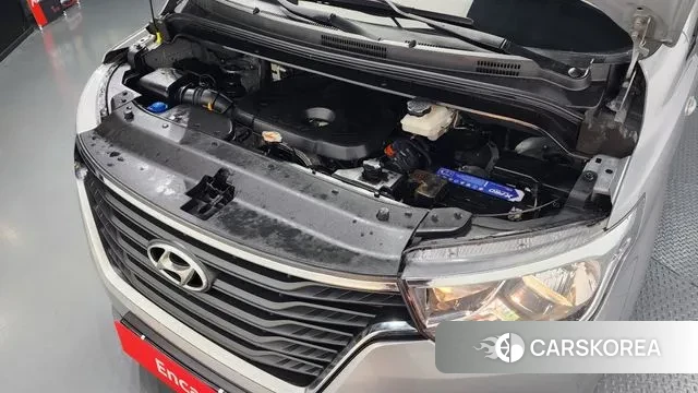 Hyundai The New Grand Starex id 3422863 из Кореи 16