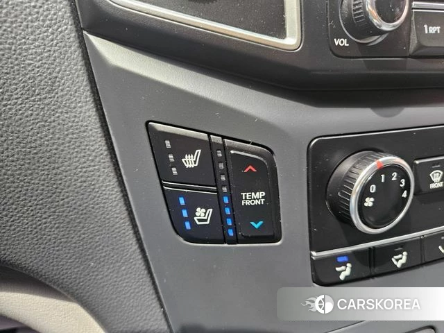 Hyundai The New Grand Starex id 4542901 из Кореи 16