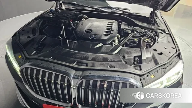 BMW 7 Series (G11) id 3443714 из Кореи 16