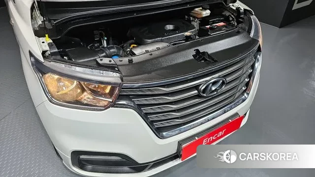 Hyundai The New Grand Starex id 3215381 из Кореи 16