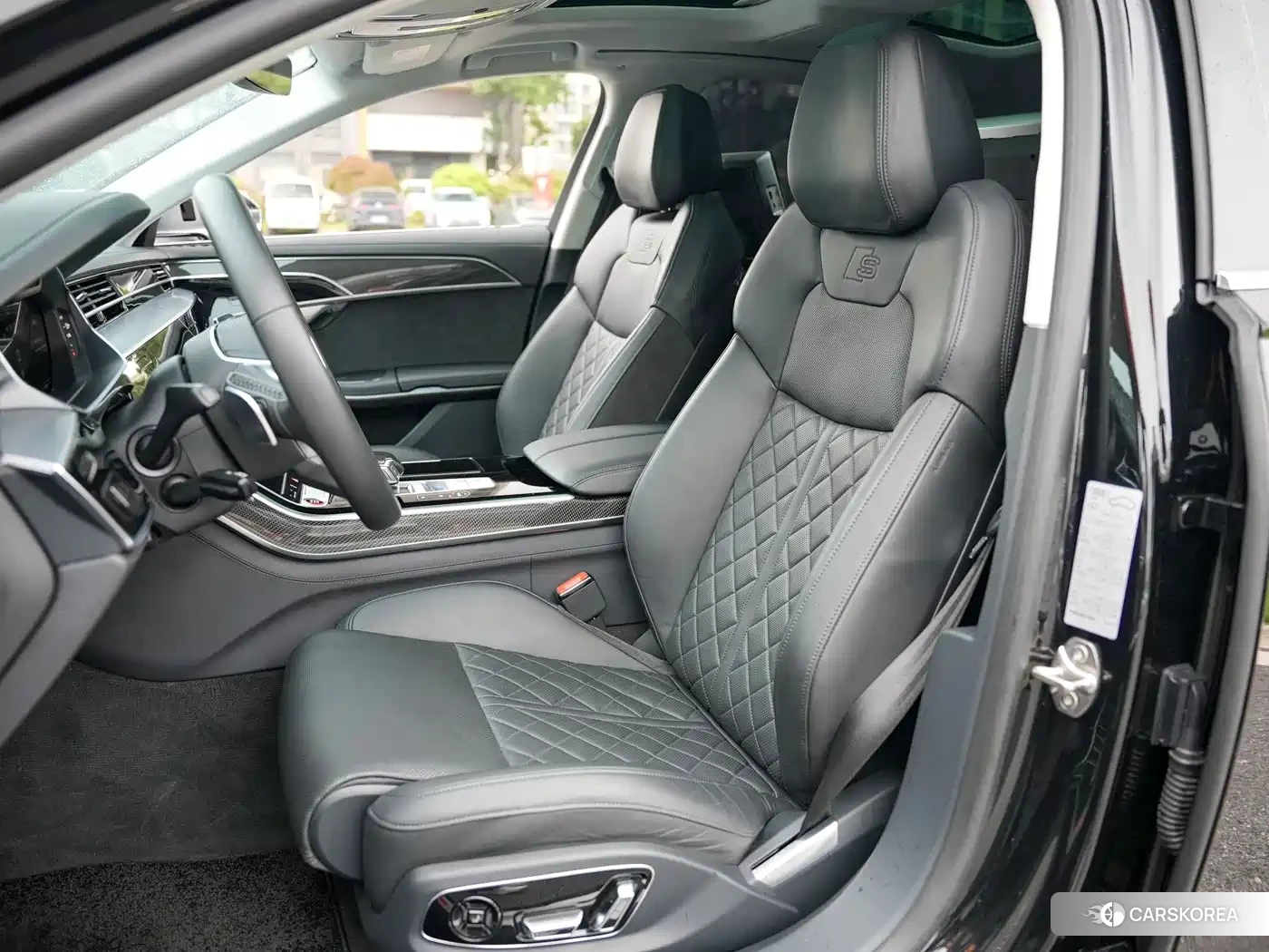 Audi S8 id 4599618 из Китая 17
