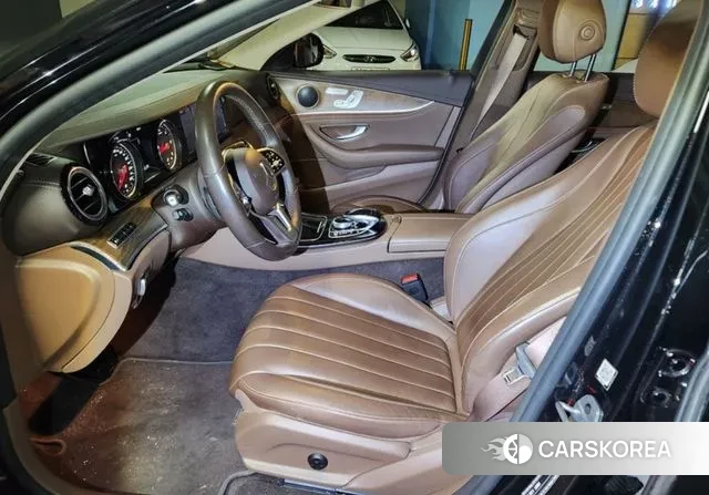 Mercedes-Benz E-Class W213 id 3727992 из Кореи 16