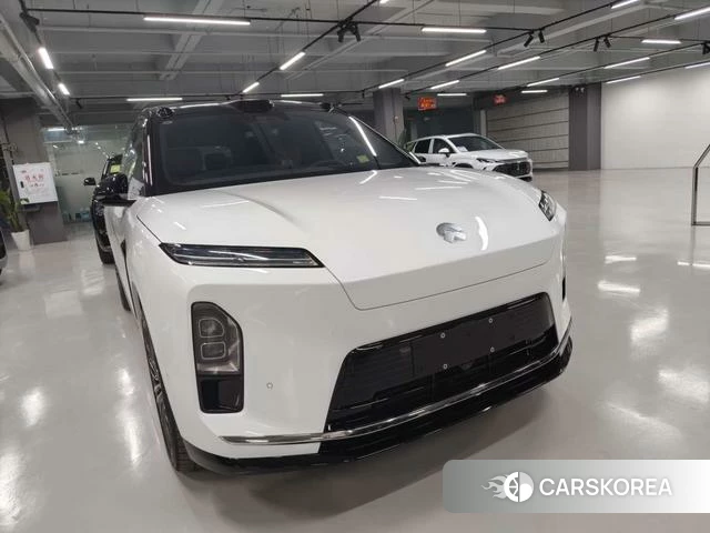 Weilai ES8 2026 Белый из Китая, фото 6