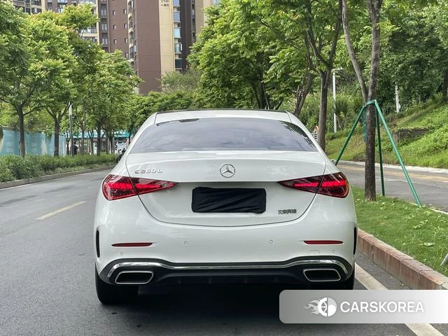 Mercedes-Benz Class C 2022 Белый из Китая, фото 6