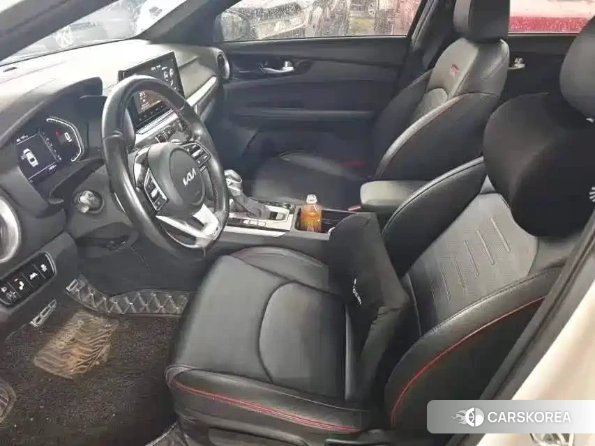Kia K3 2022 Белый из Китая, фото 6